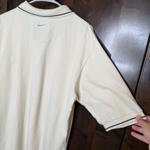Vintage Nike Mens Polo Shirt in Light Beige and blue Size Large 1/4 zip collared - Picture 10 of 11